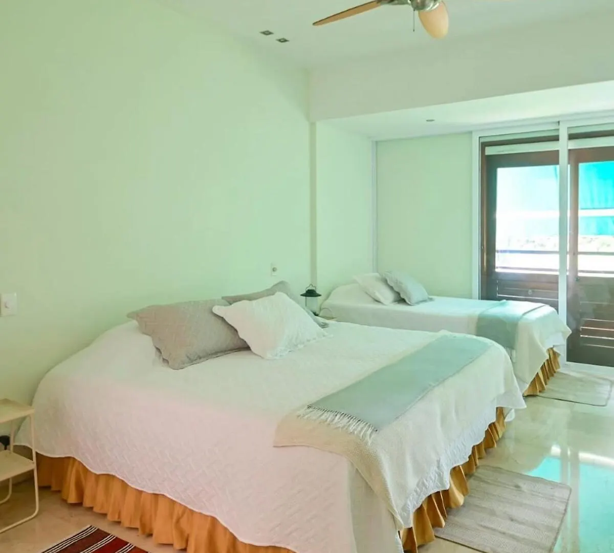 Caribbean Paradise Cartagena 0*,
